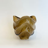 "Bekko" Vase - Wave Faceted - Medium • May25 • TH0107
