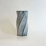 Cylinder Vase - Twist Faceted - White Straw • May25 • TH0207