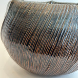 "Combed" Vase - Faceted - Large • May25 • TH0301