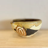 Serving Bowl - Spouted