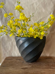 Terunobu Hirata - Envelope Vase - Twist Faceted - Matt Black #1