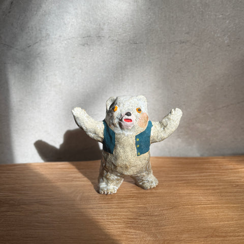 Singing Bear #04 - Short (Both Arms Out) • serious PLAY
