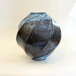 "Pale Moon" Vase - Round - Twist Facetted - XL • May25 • TH0002