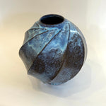 "Pale Moon" Vase - Round - Twist Facetted - XL • May25 • TH0002