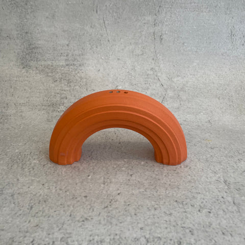 Jenni Oh - Small Semicircle Sculpture in Orange - December 2023