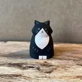 Long-Haired Cat - Black - Japanese Carved Wooden Figure