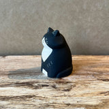 Long-Haired Cat - Black - Japanese Carved Wooden Figure