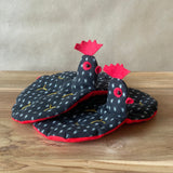 Japanese Pot Holders (pair) - Chicken Shaped - Hand Stitched