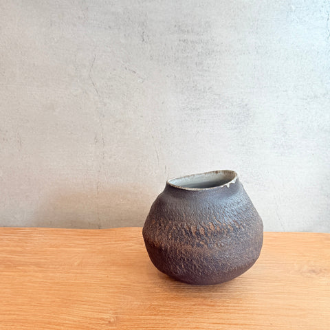 Ripple Vase - Rounded - Medium