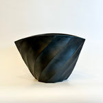 "Henko" Vase #01 - Twist Facetted - Matte Black • May25 • TH0101