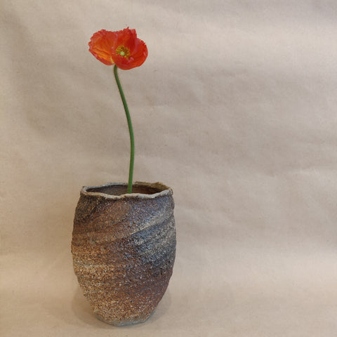 Kazuya Ishida - Ripple Vase (Medium), 2023