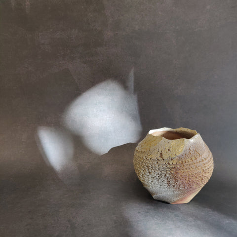 Kazuya Ishida - Ripple Vase (Small) #2, 2023