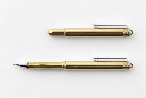 Traveler's Company Brass Fountain Pen – THE DEA STORE